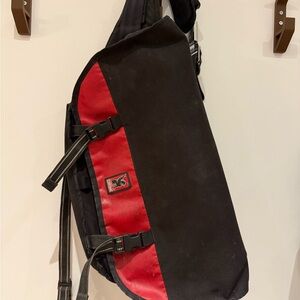 Chrome Industries Citizen 24L Messenger Bag